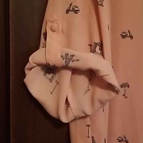 Button up Blouse - Picture 3 of 3